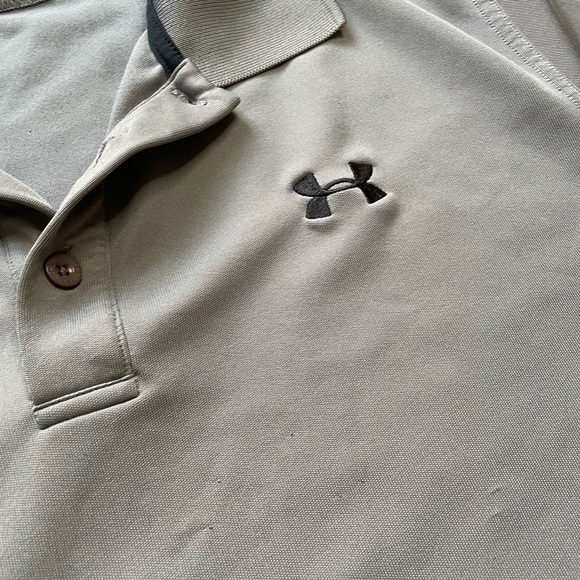 🌸Under Armor gray collared shirt - Picture 4 of 5